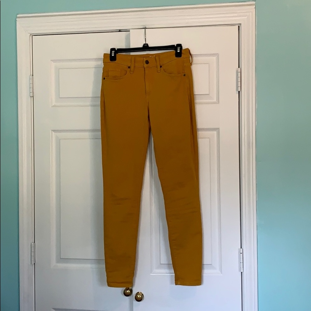 Yellow Universal Thread High Rise Skinny Jeans